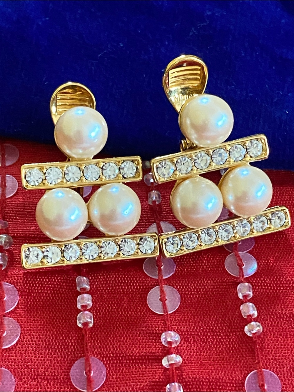 Vintage Monet Stamped Beautiful Pearl Crystal Art Deco Clip Earrings NWOT